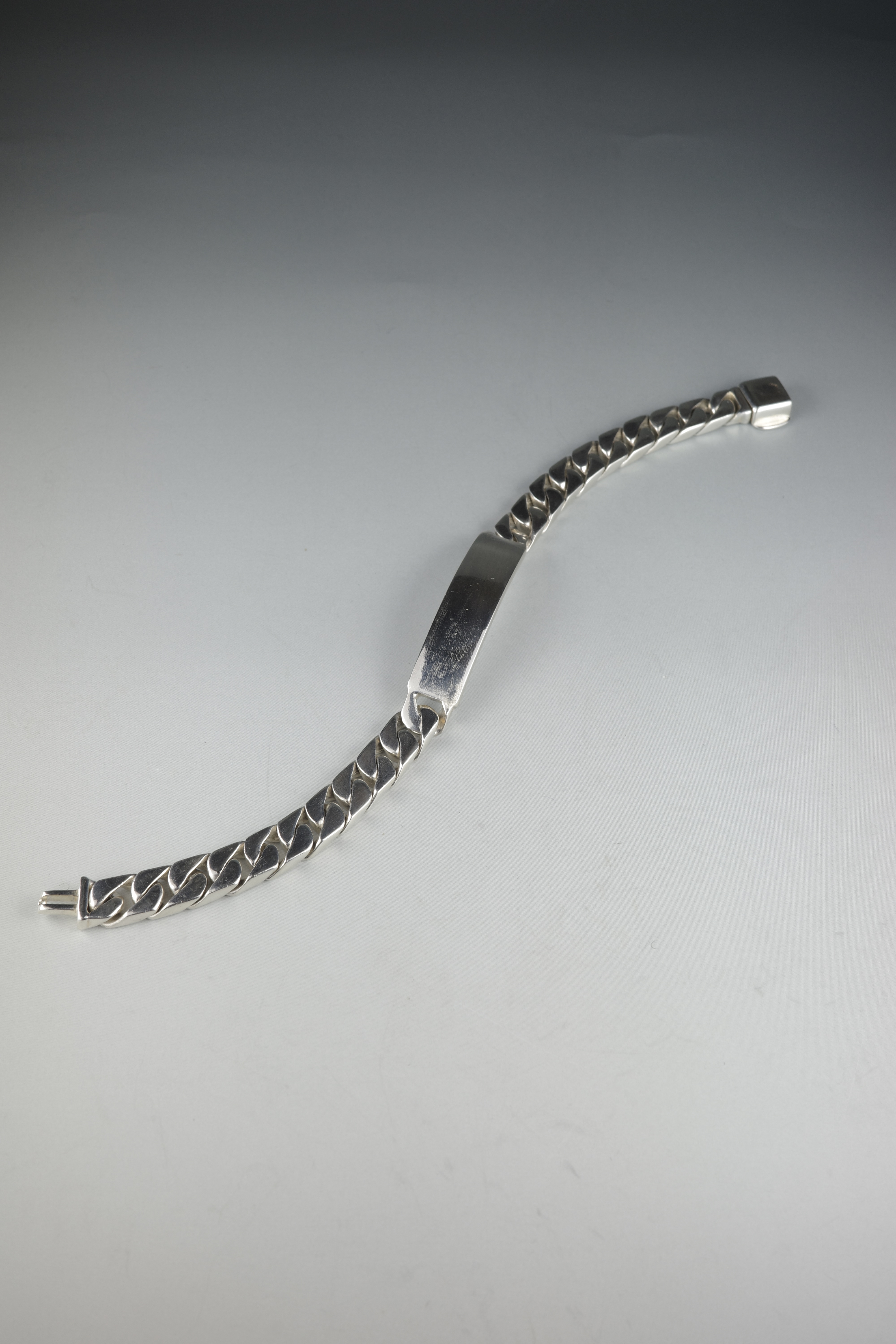 VINTAGE Tiffany&Co IDブレスレット