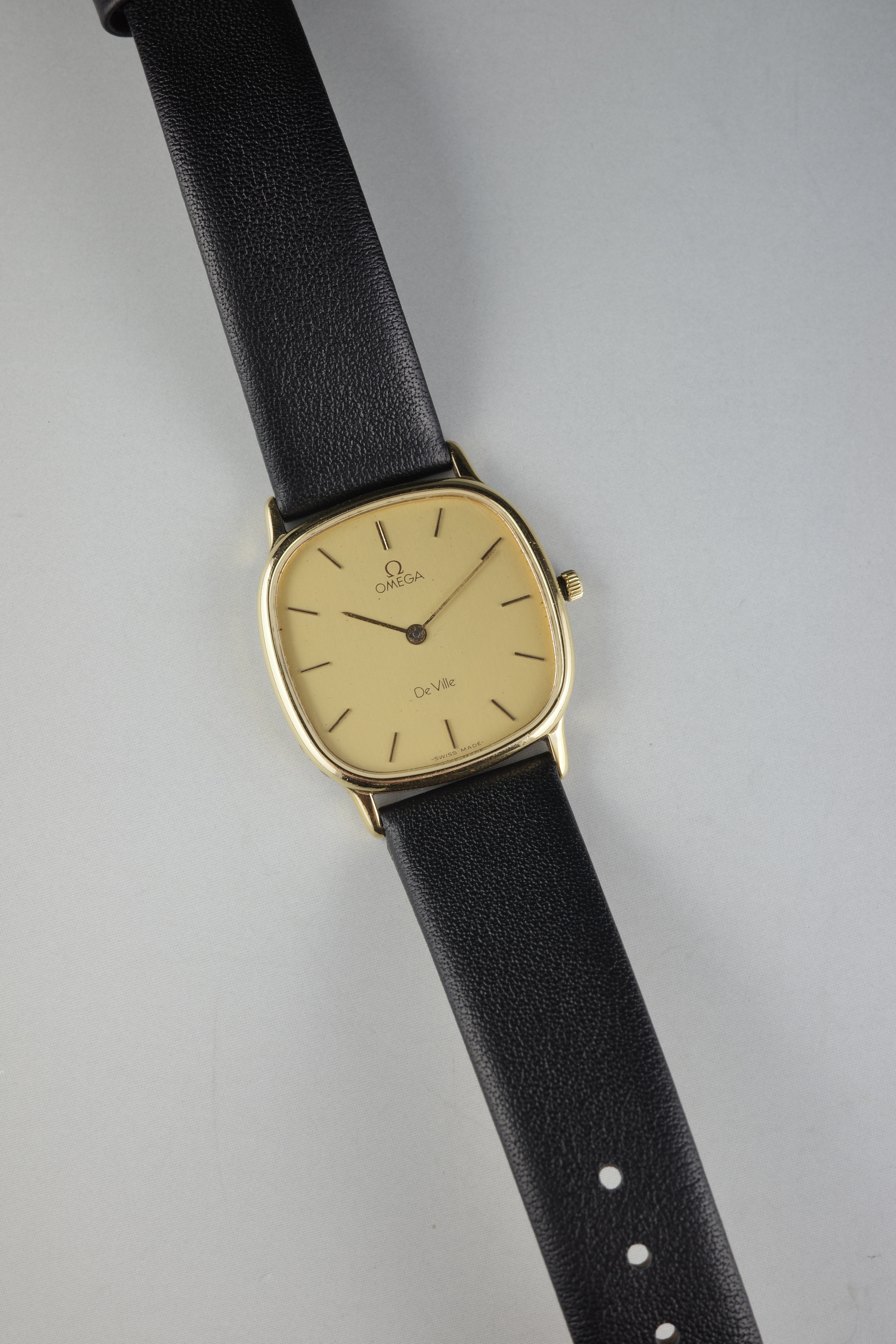 OMEGA "De ville" ヴィンテージウォッチ クオーツ