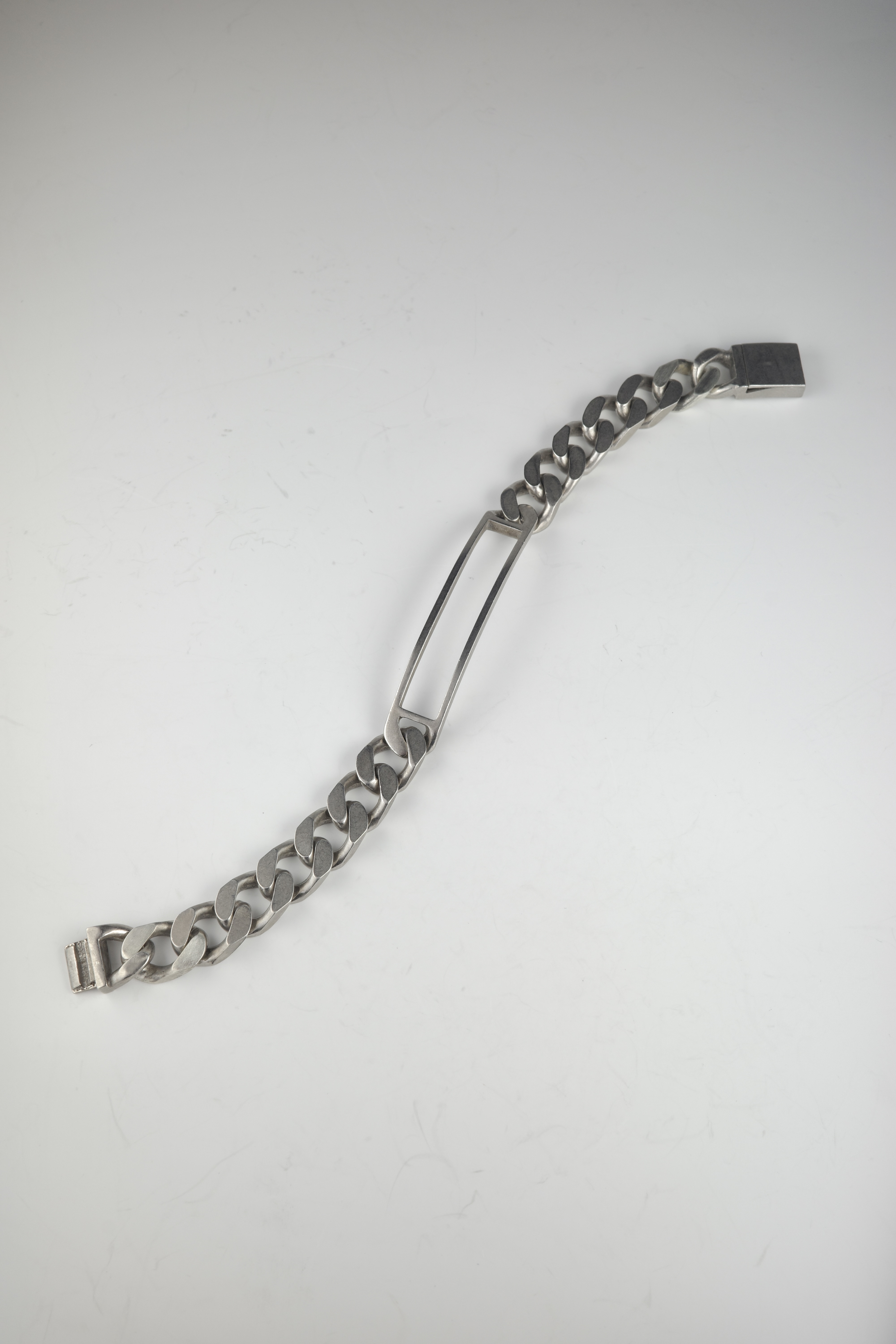Maison Margiela デコルティケ IDブレスレット