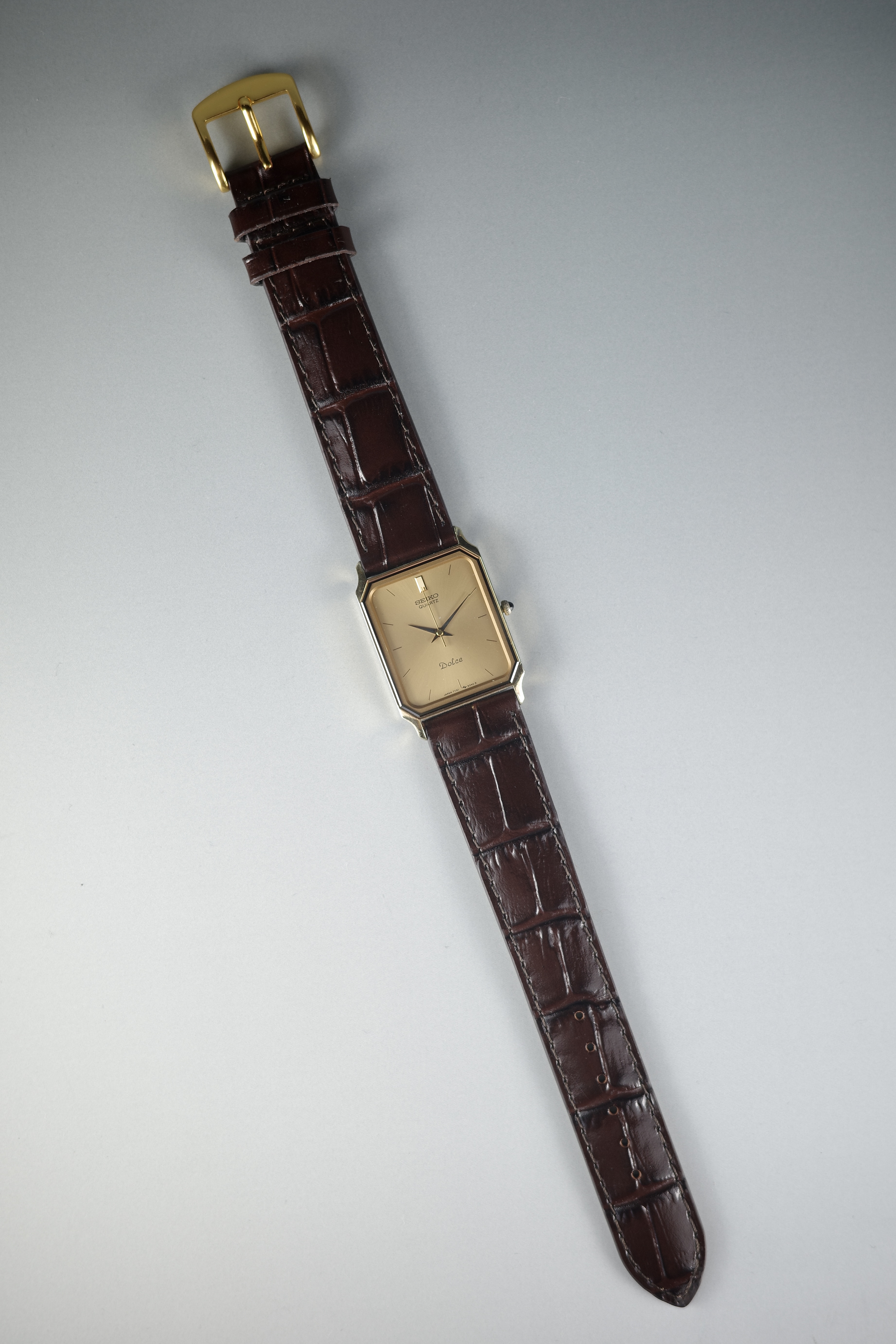 SEIKO "Dolce" ヴィンテージウォッチ クオーツ