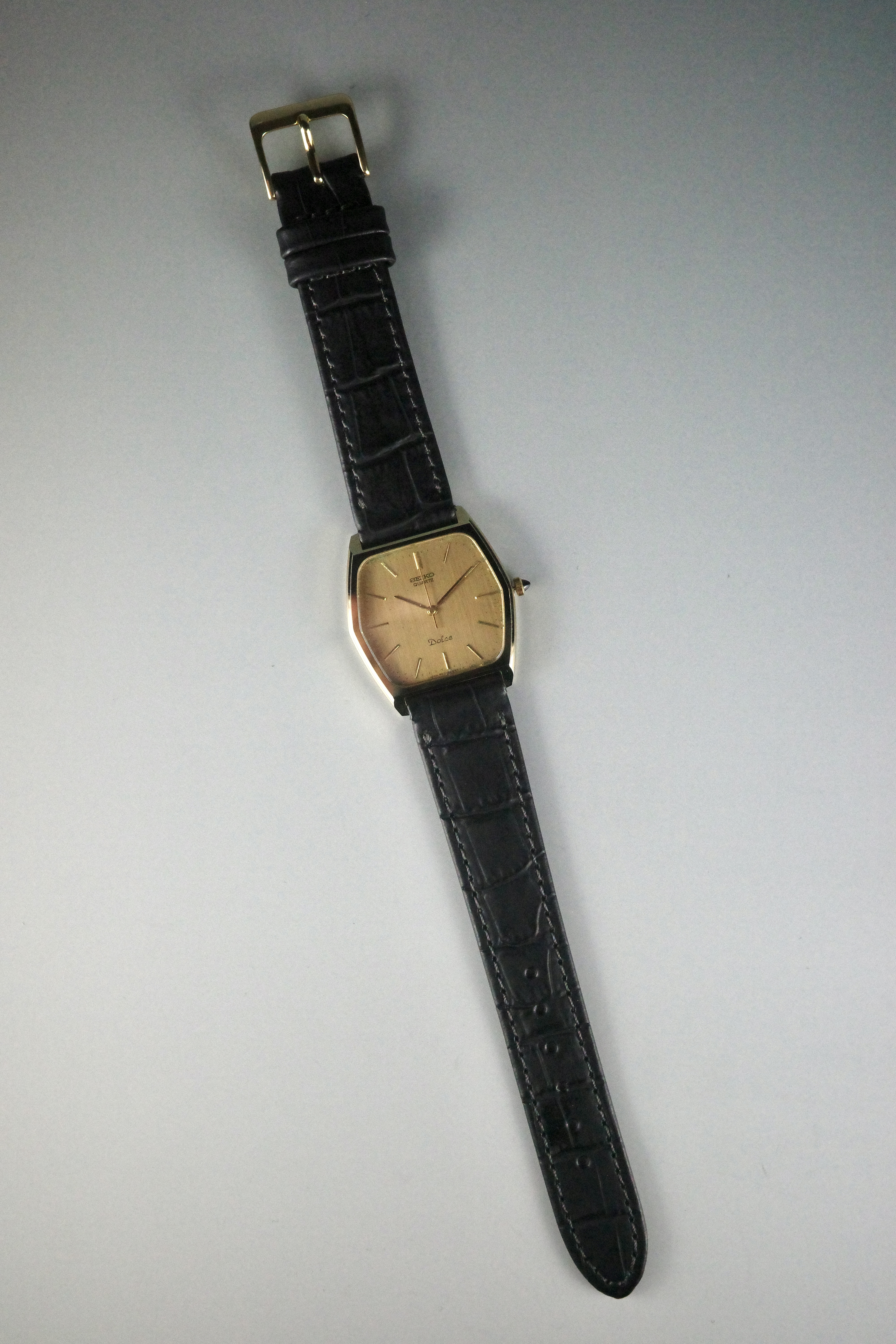 SEIKO "Dolce" ヴィンテージウォッチ クオーツ