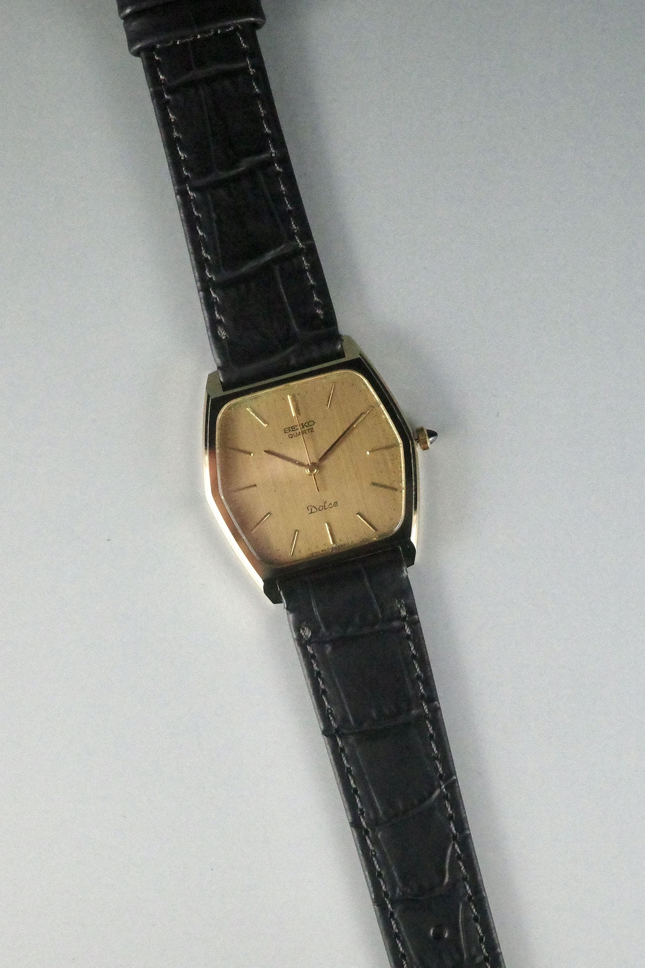 SEIKO "Dolce" ヴィンテージウォッチ クオーツ