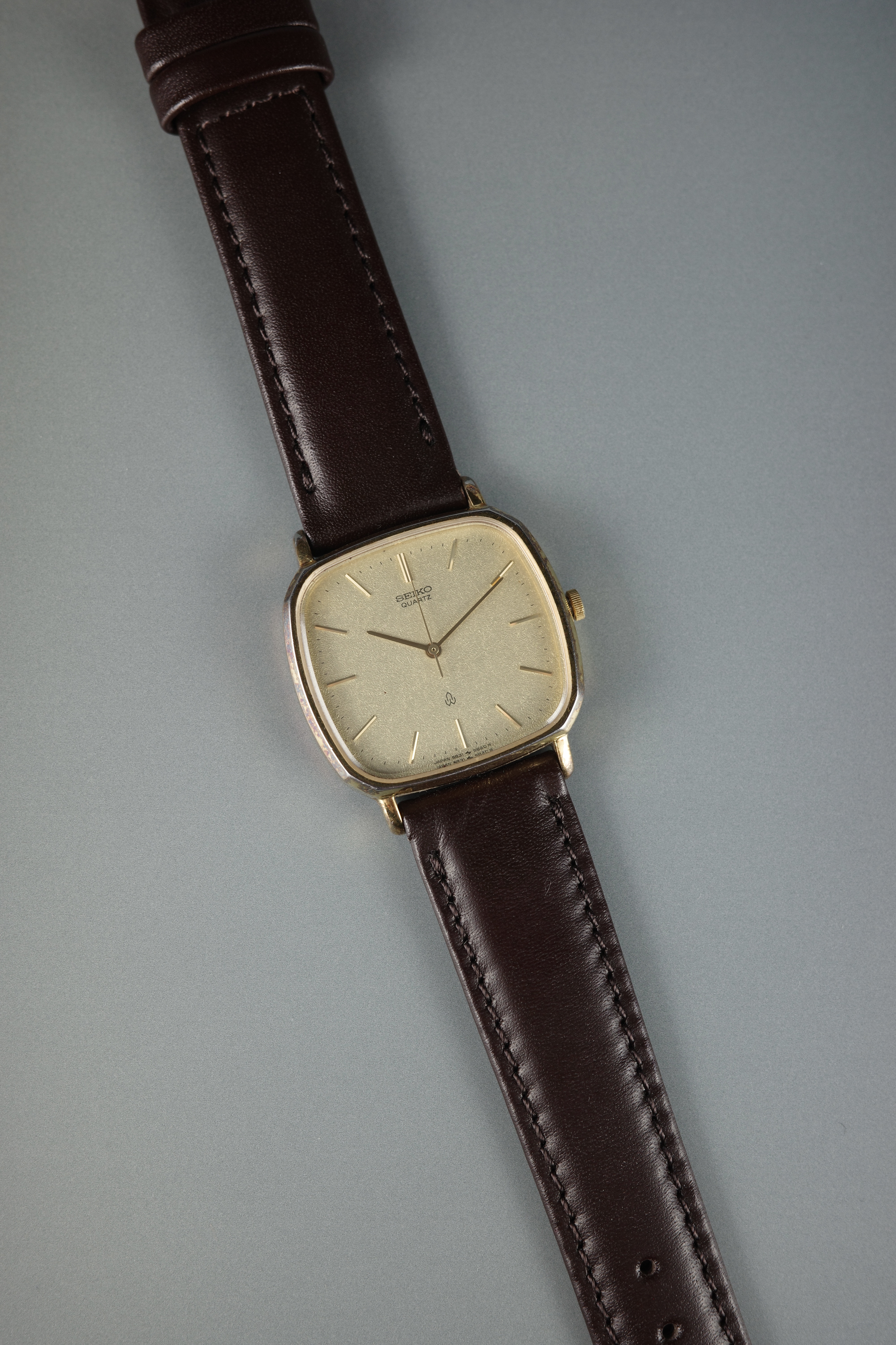 SEIKO スクエア ヴィンテージウォッチ